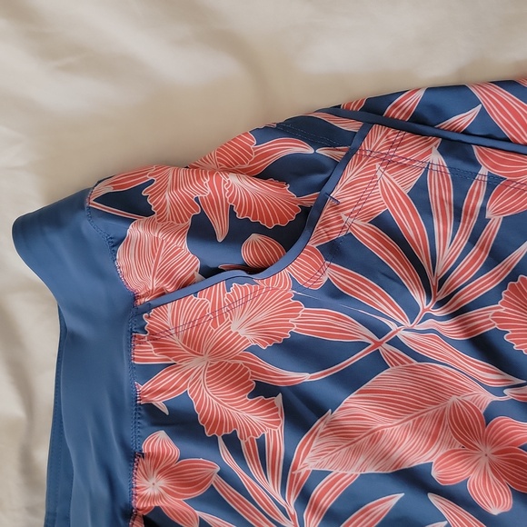 Tankini Set - Picture 6 of 8